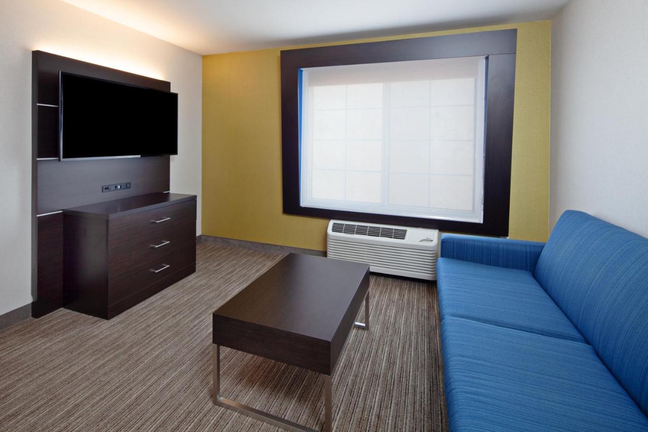 Express & - Airport By Ihg 3* Oakland