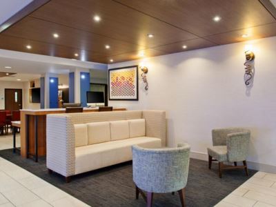 Express & - Airport By Ihg Hotel 3*